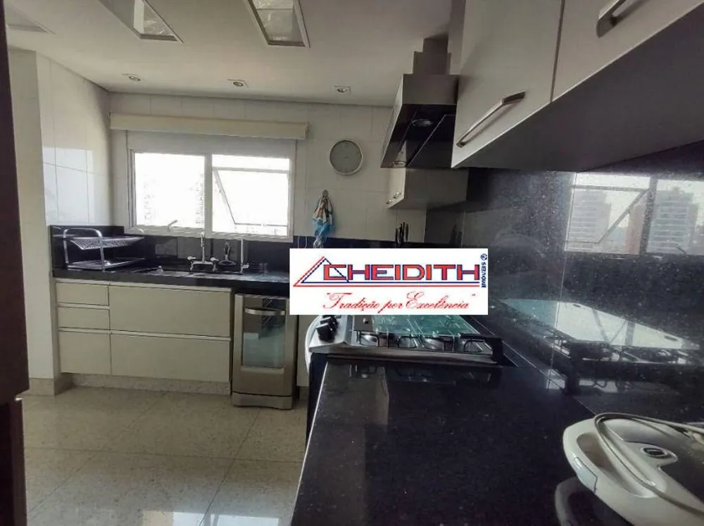 Apartamento, 3 quartos, 216 m² - Foto 3