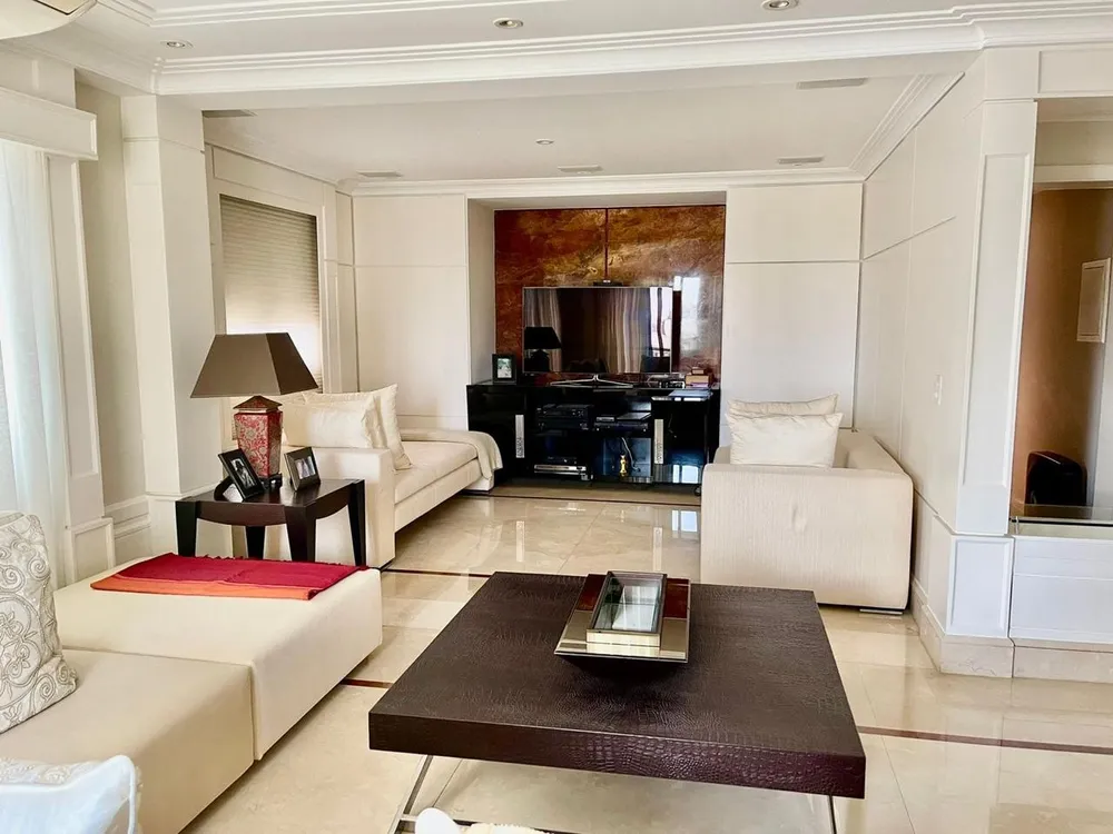 Apartamento, 4 quartos, 230 m² - Foto 1