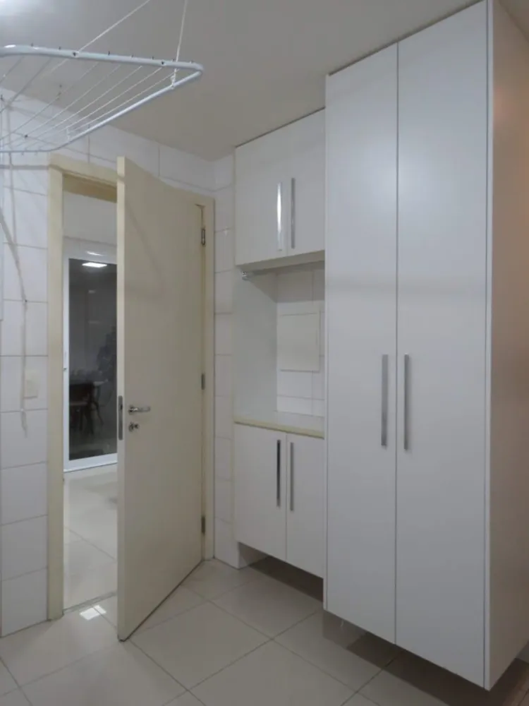 Apartamento, 4 quartos, 245 m² - Foto 1