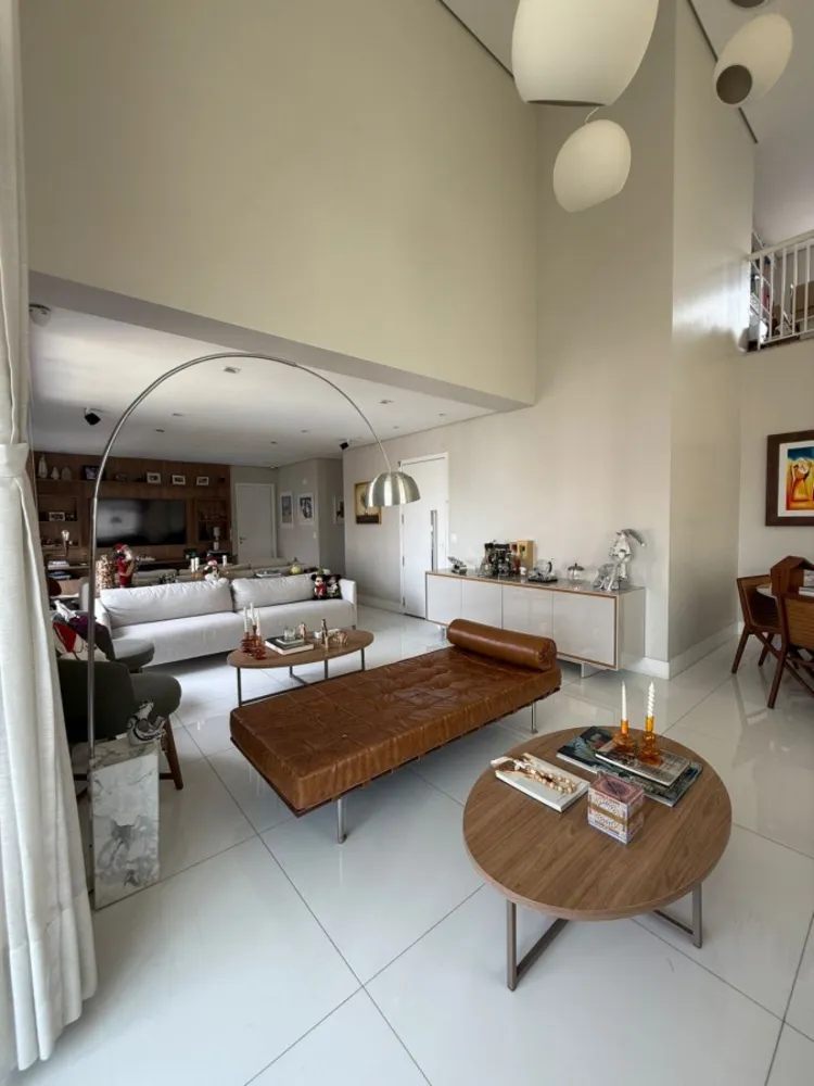 Apartamento, 3 quartos, 238 m² - Foto 8