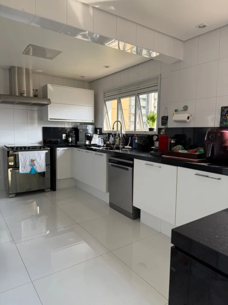 Apartamento, 3 quartos, 238 m² - Foto 5