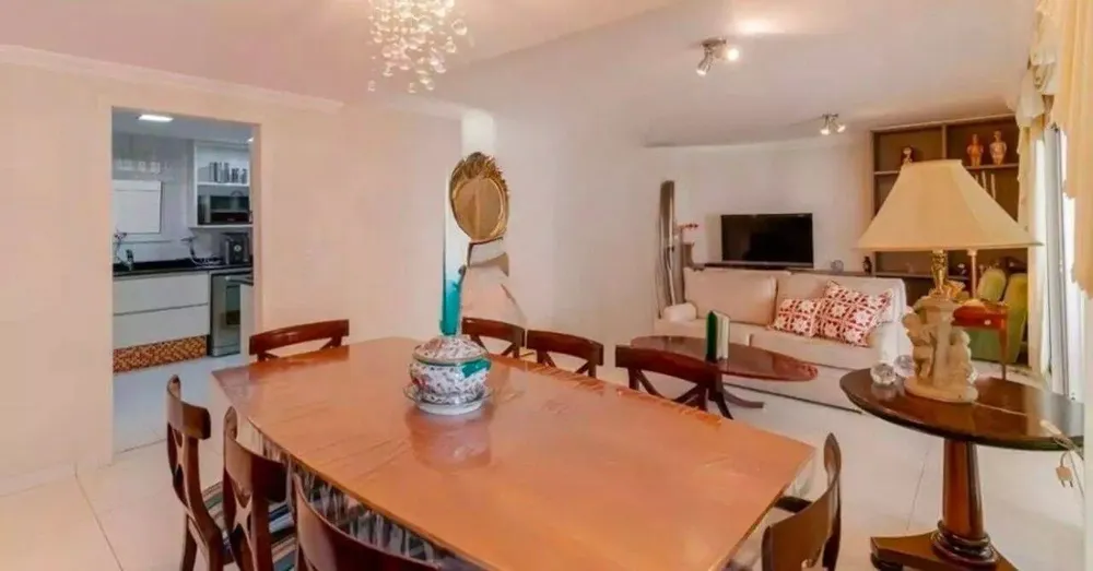 Apartamento, 3 quartos, 160 m² - Foto 1