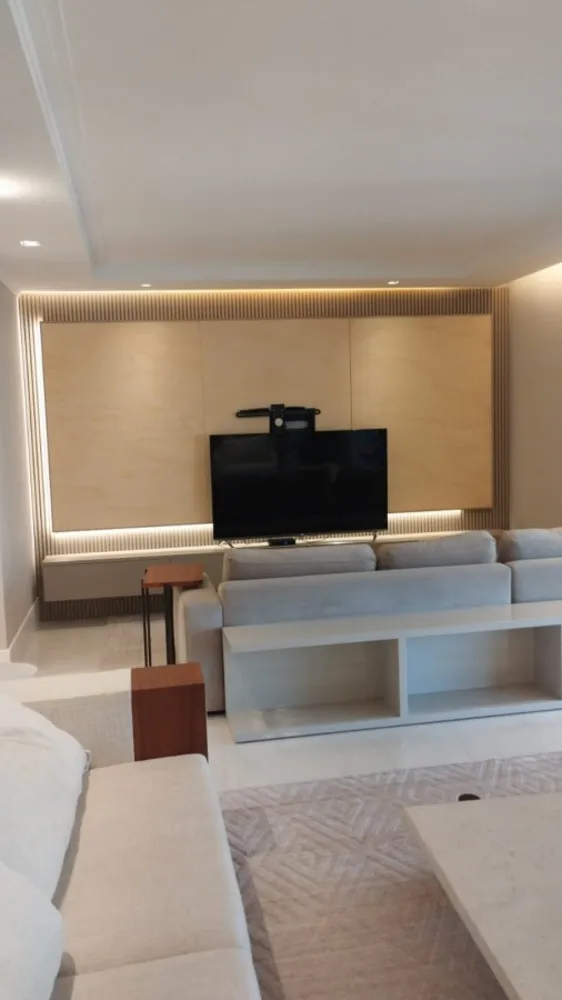 Apartamento, 3 quartos, 245 m² - Foto 1