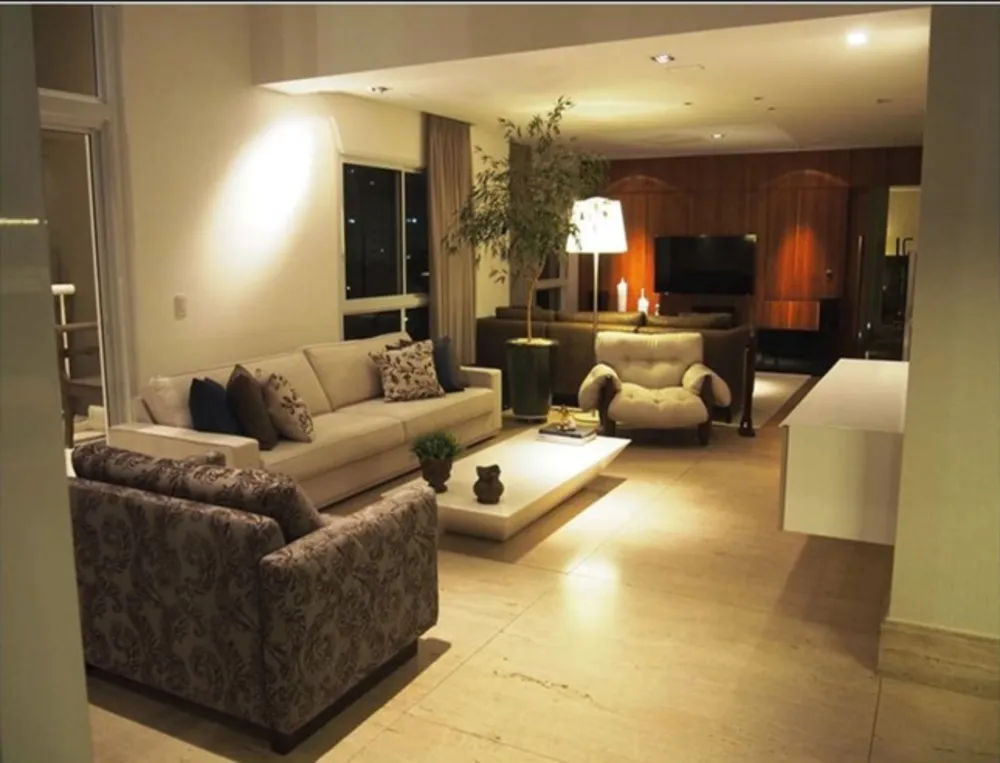 Apartamento, 3 quartos, 238 m² - Foto 2
