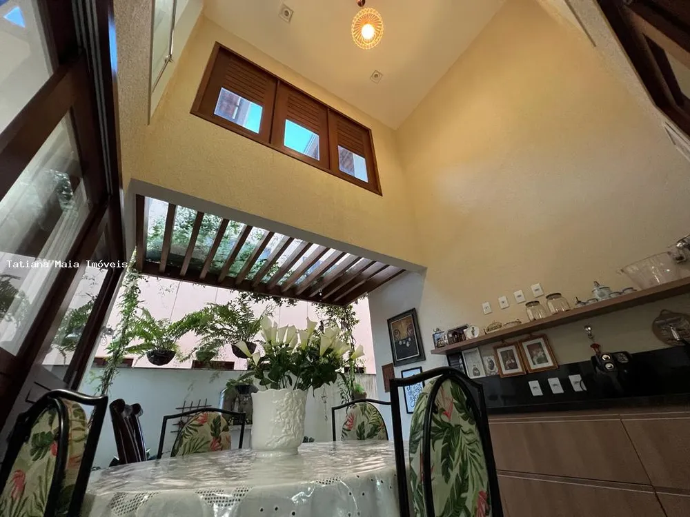 Casa, 5 quartos, 267 m² - Foto 12