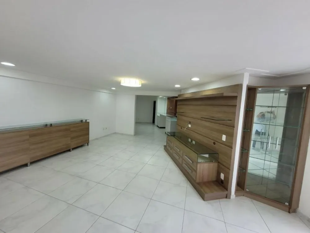 Apartamento, 4 quartos, 210 m² - Foto 1