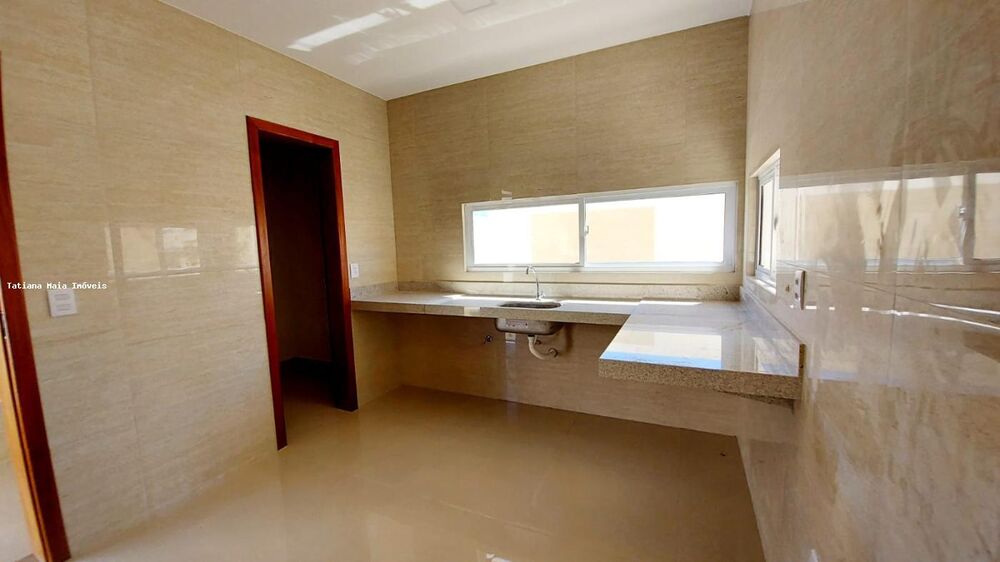 Casa de Condomínio à venda com 3 quartos, 127m² - Foto 3