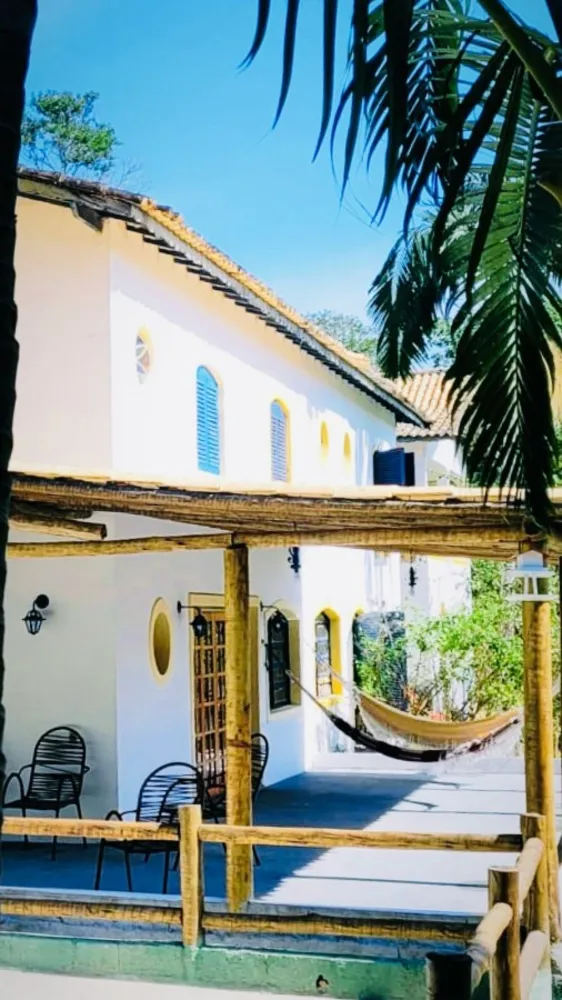 Chácara, 3 quartos, 2500 m² - Foto 1