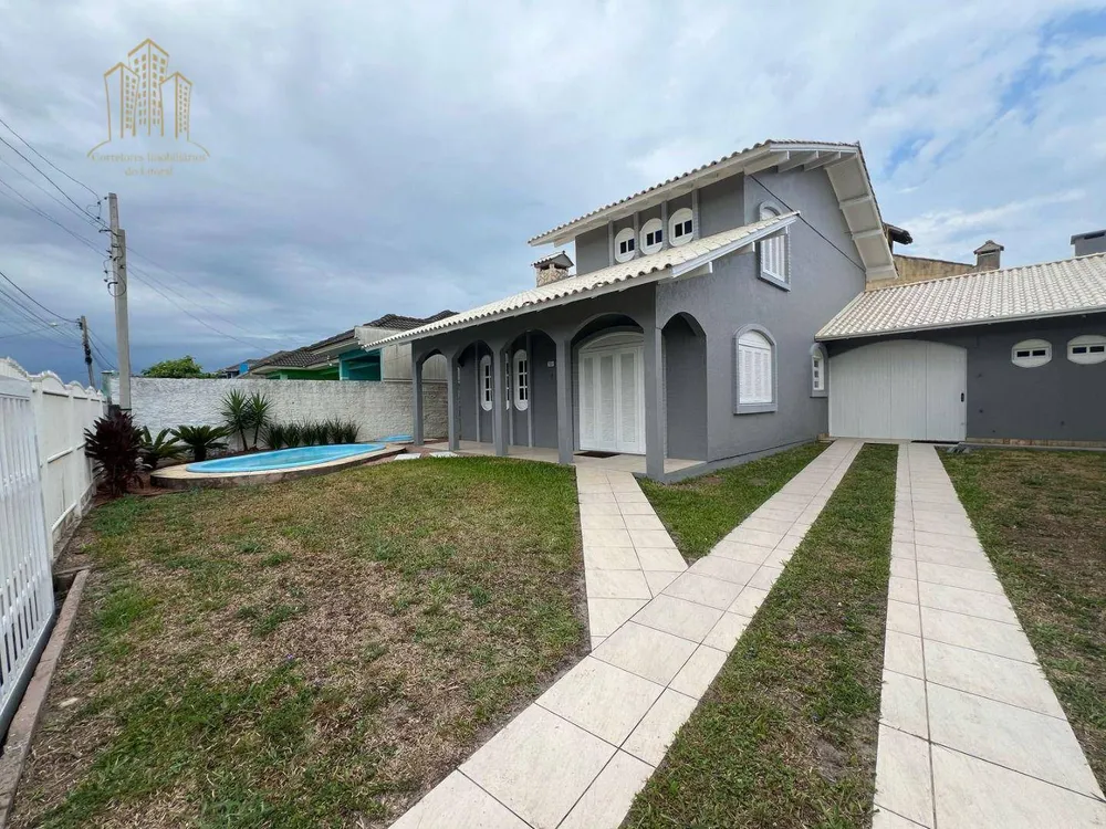 Casa, 4 quartos, 209 m² - Foto 1