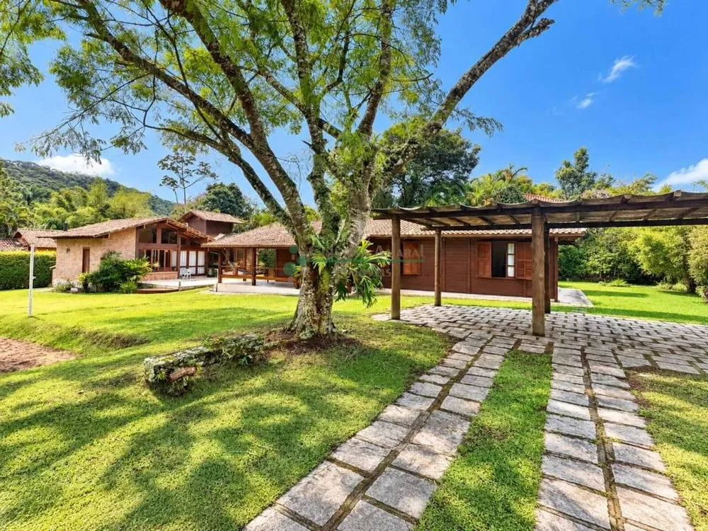 Casa de Condomínio, 4 quartos - Foto 1