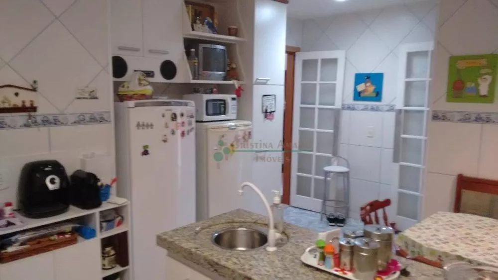 Casa, 4 quartos, 240 m² - Foto 3