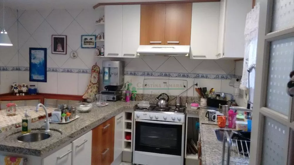 Casa, 4 quartos, 240 m² - Foto 4