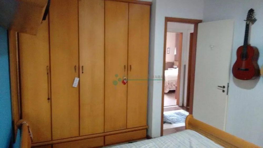 Casa, 4 quartos, 240 m² - Foto 17