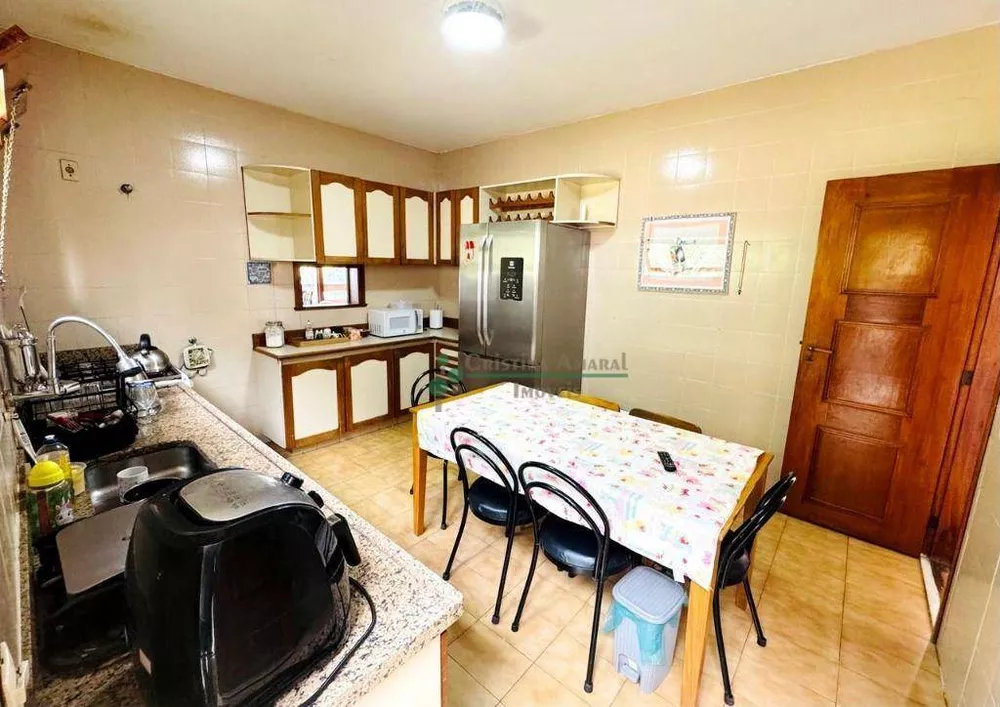 Casa, 5 quartos, 310 m² - Foto 28