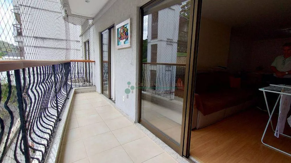 Apartamento à venda com 3 quartos, 106m² - Foto 14