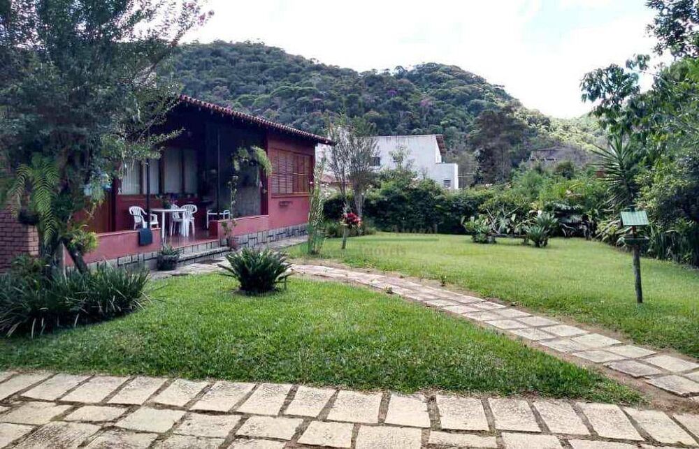 Casa, 4 quartos, 212 m² - Foto 2