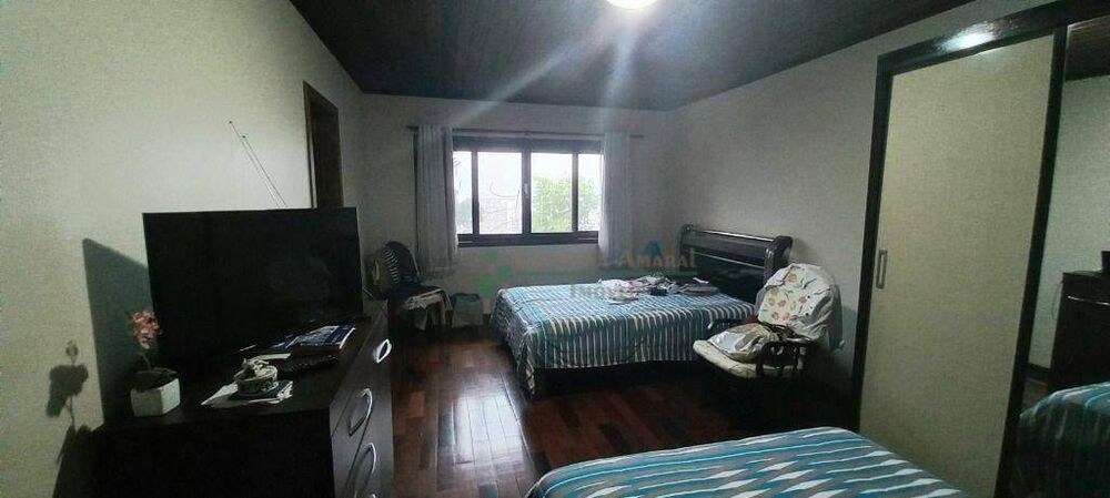 Casa à venda com 4 quartos, 332m² - Foto 8
