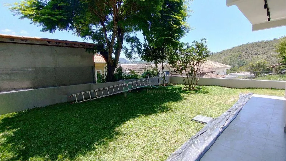 Casa de Condomínio à venda com 3 quartos, 145m² - Foto 5