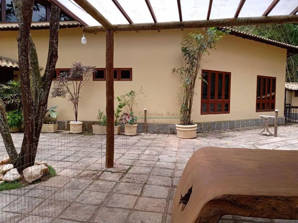 Casa, 3 quartos, 286 m² - Foto 2