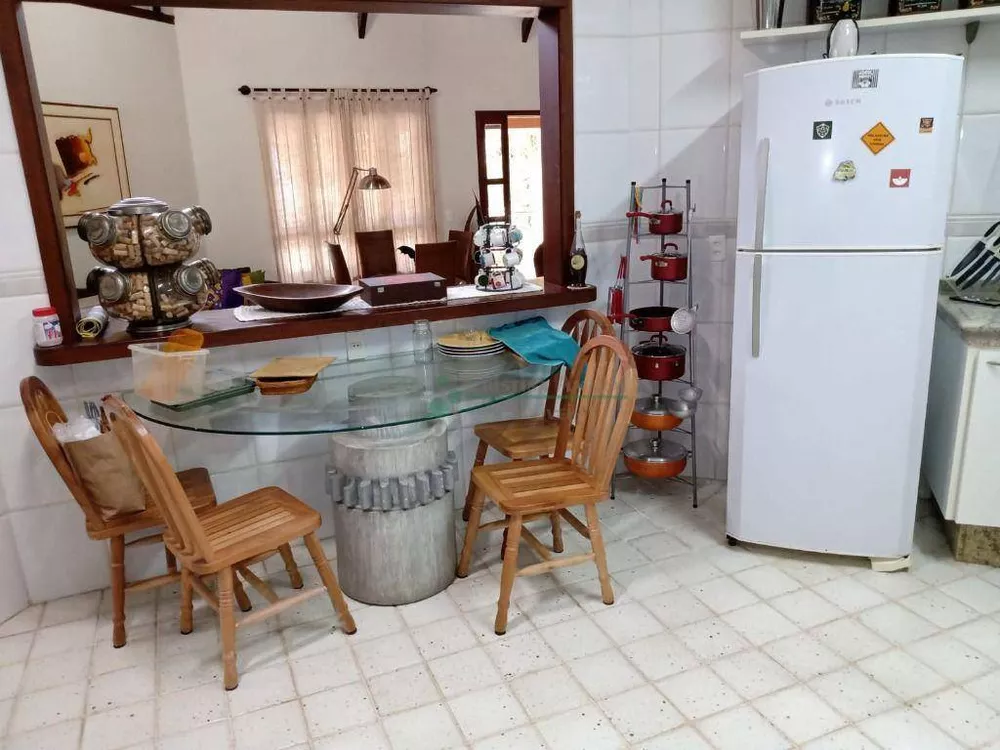 Casa, 3 quartos, 286 m² - Foto 35