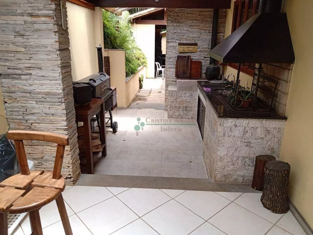 Casa, 3 quartos, 286 m² - Foto 8