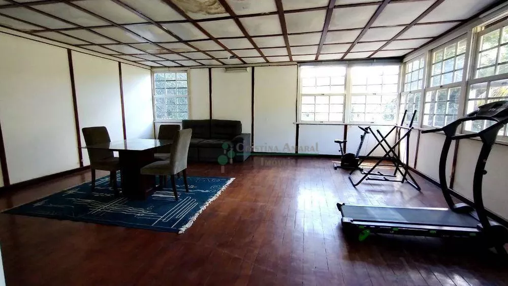 Casa, 10 quartos, 327 m² - Foto 34
