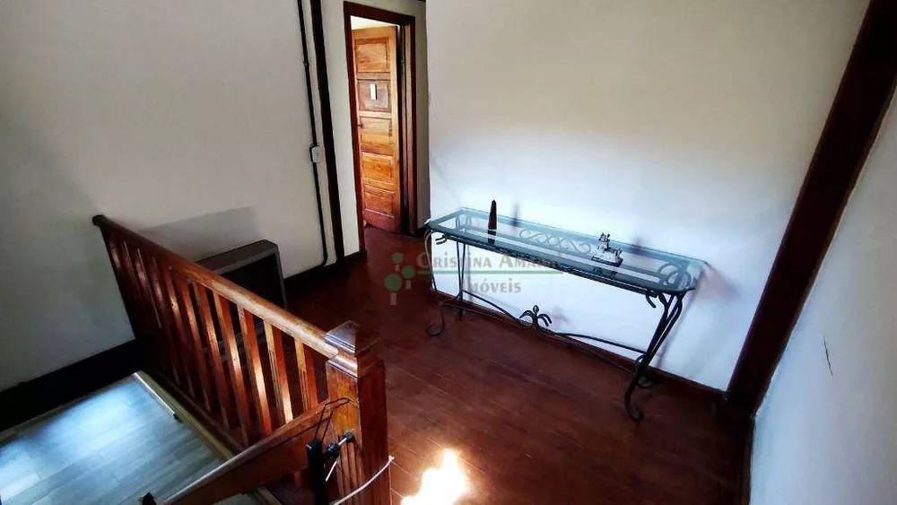 Casa, 10 quartos, 327 m² - Foto 12