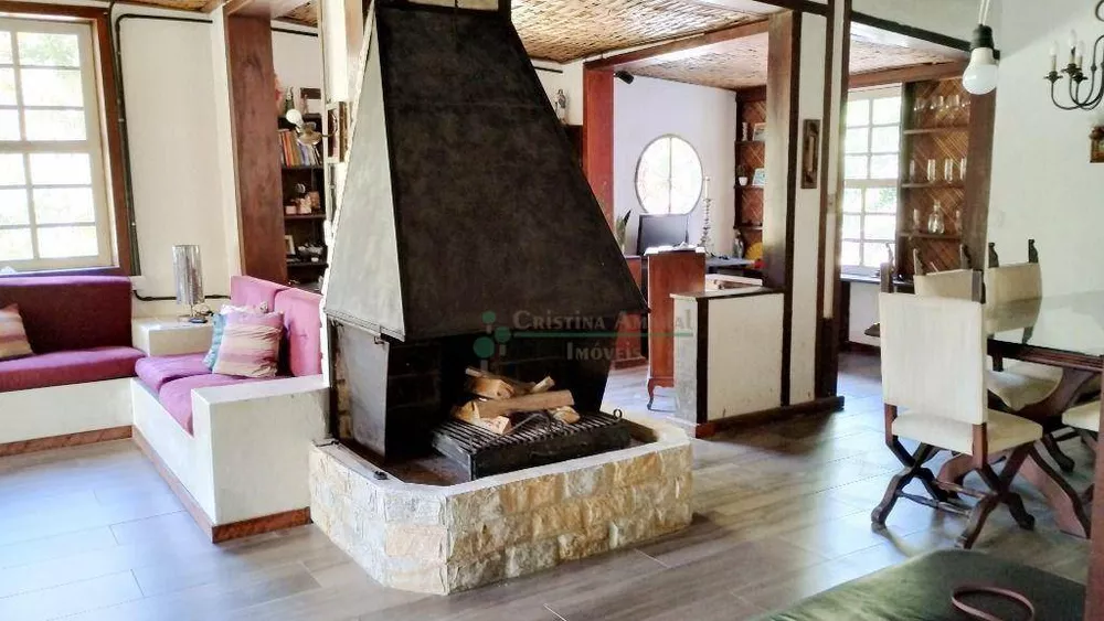 Casa, 10 quartos, 327 m² - Foto 9