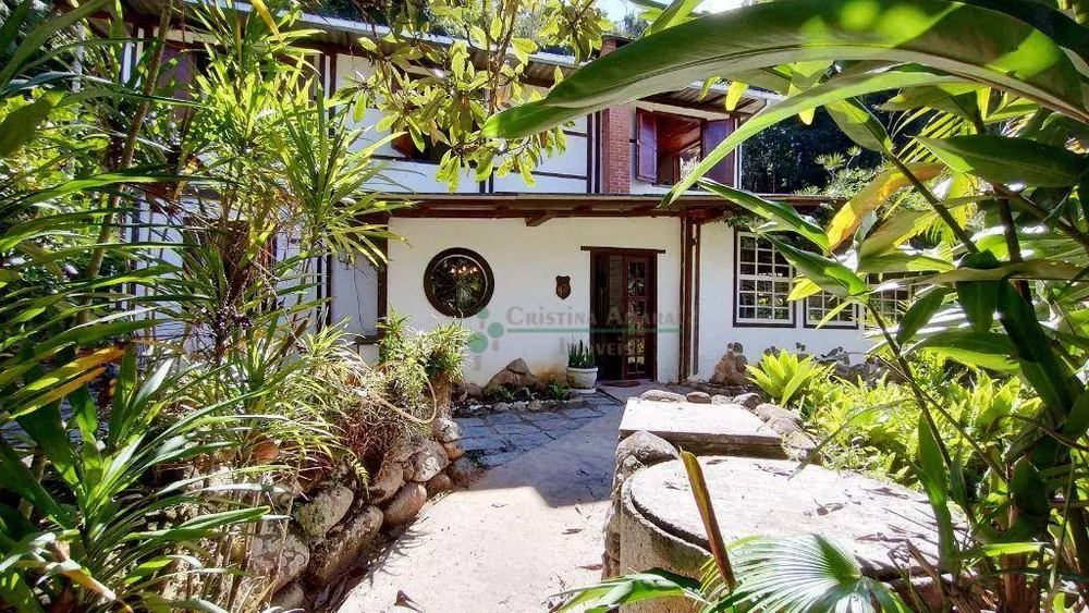 Casa, 10 quartos, 327 m² - Foto 17