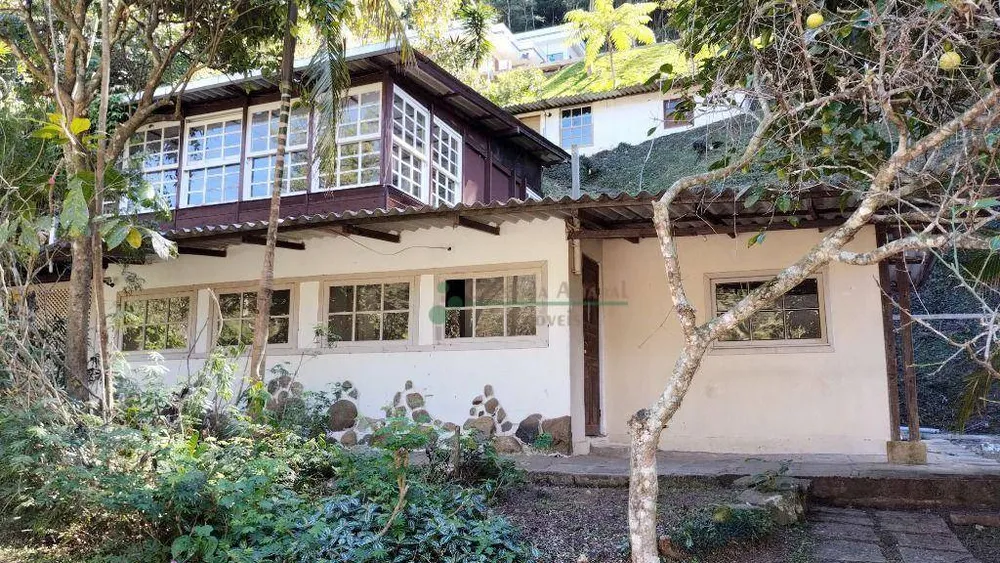 Casa, 10 quartos, 327 m² - Foto 5