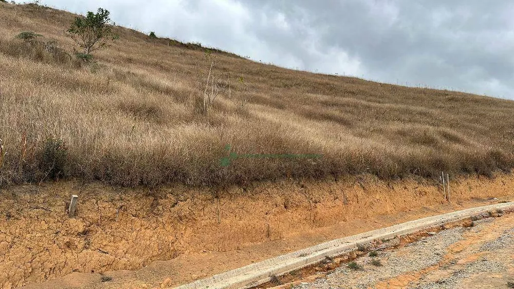 Loteamento e Condomínio, 1892 m² - Foto 1