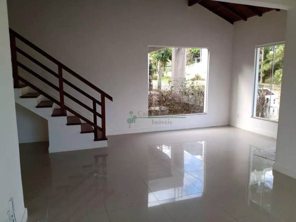 Casa de Condomínio à venda com 4 quartos, 350m² - Foto 8