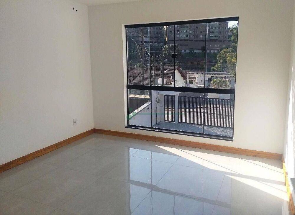 Casa de Condomínio à venda com 3 quartos, 137m² - Foto 4