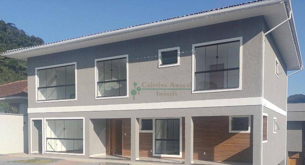 Casa de Condomínio à venda com 3 quartos, 137m² - Foto 1