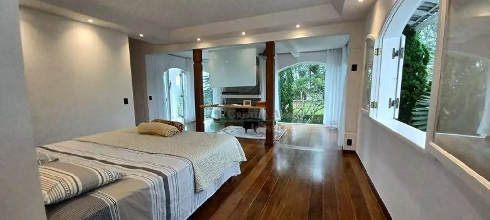 Casa à venda com 4 quartos, 416m² - Foto 20