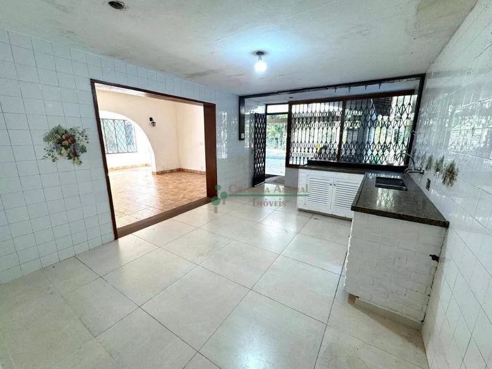 Casa, 3 quartos, 253 m² - Foto 17
