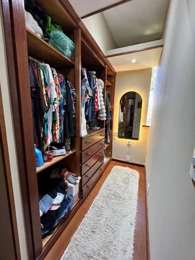 Casa, 4 quartos, 263 m² - Foto 11