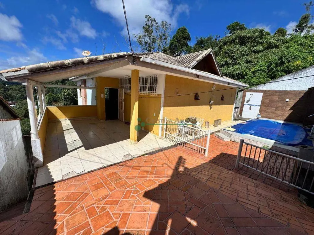 Casa, 4 quartos, 263 m² - Foto 1
