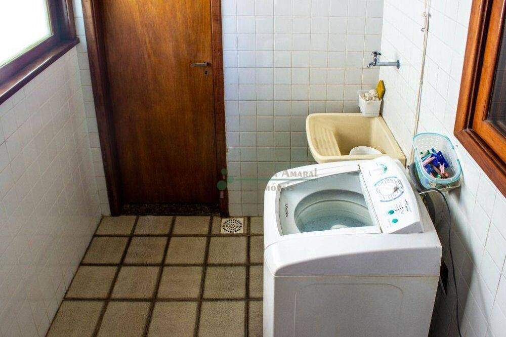 Casa de Condomínio à venda com 5 quartos, 212m² - Foto 20
