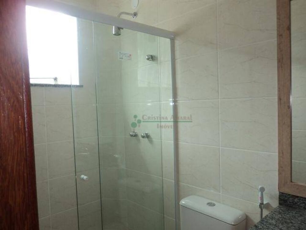 Casa à venda com 3 quartos, 180m² - Foto 3