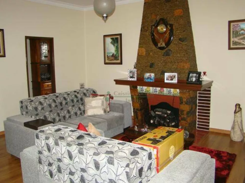 Casa, 4 quartos, 305 m² - Foto 1