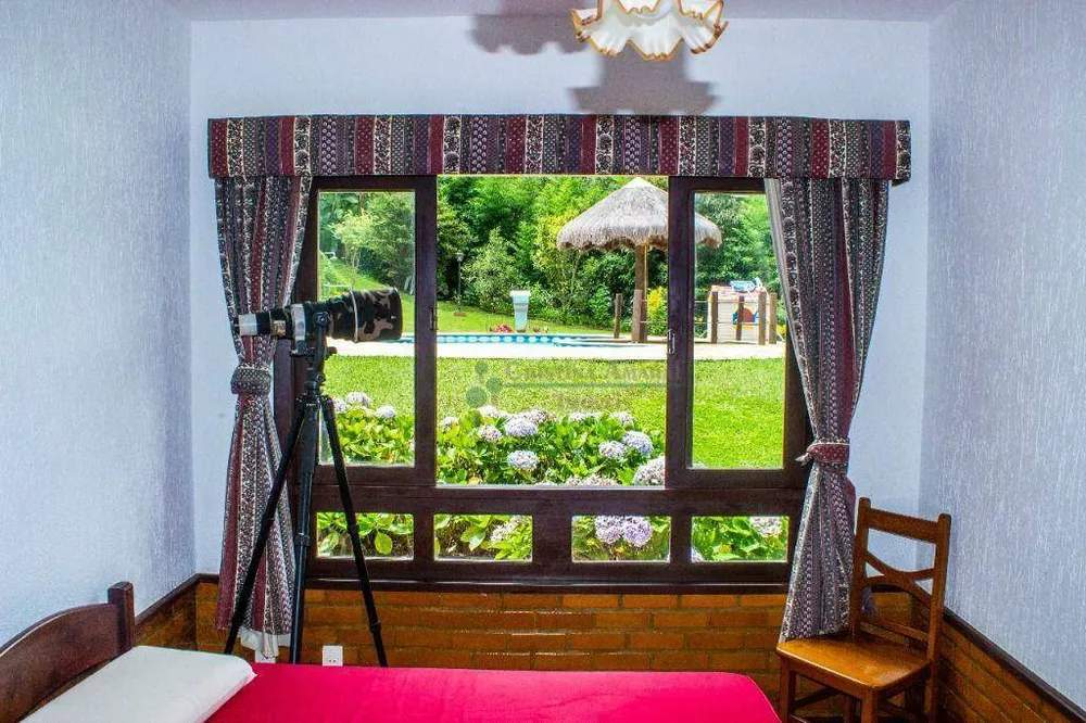 Casa, 4 quartos, 191 m² - Foto 2