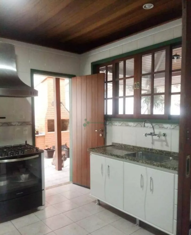 Casa, 3 quartos, 177 m² - Foto 2