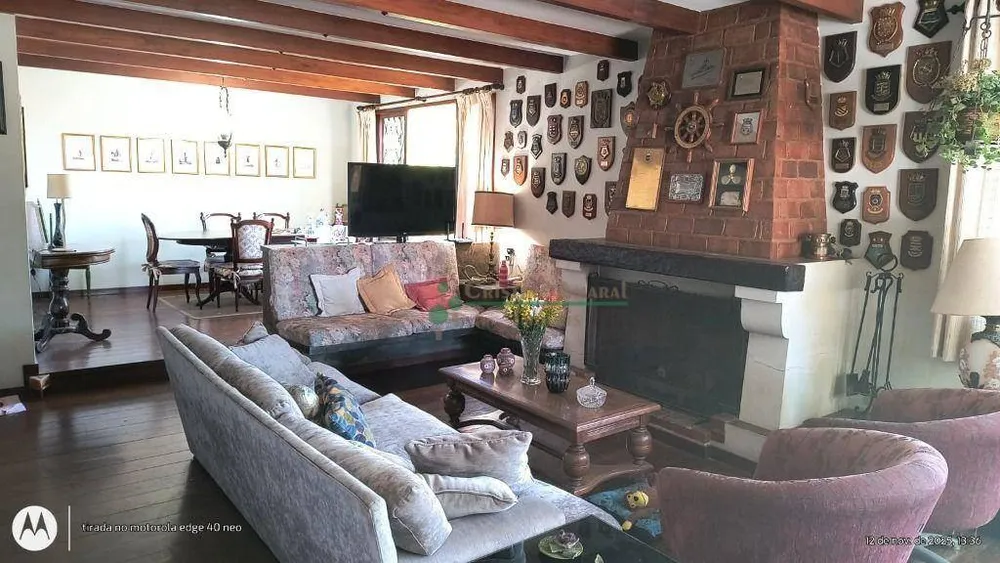 Casa, 4 quartos, 245 m² - Foto 9
