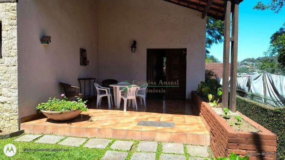 Casa, 4 quartos, 245 m² - Foto 13