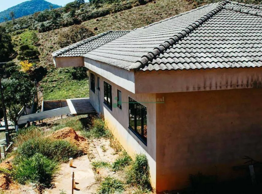 Casa, 4 quartos, 263 m² - Foto 1