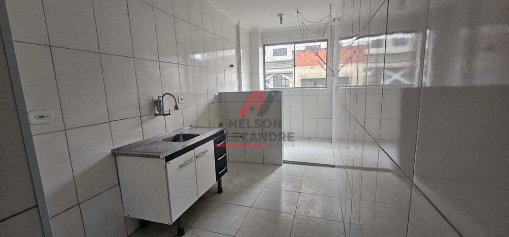 Apartamento para alugar com 2 quartos, 65m² - Foto 3