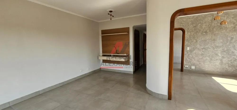 Apartamento, 3 quartos, 125 m² - Foto 2