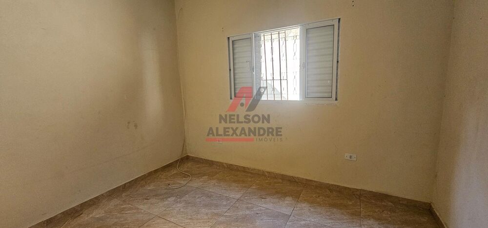 Casa à venda com 2 quartos, 121m² - Foto 3