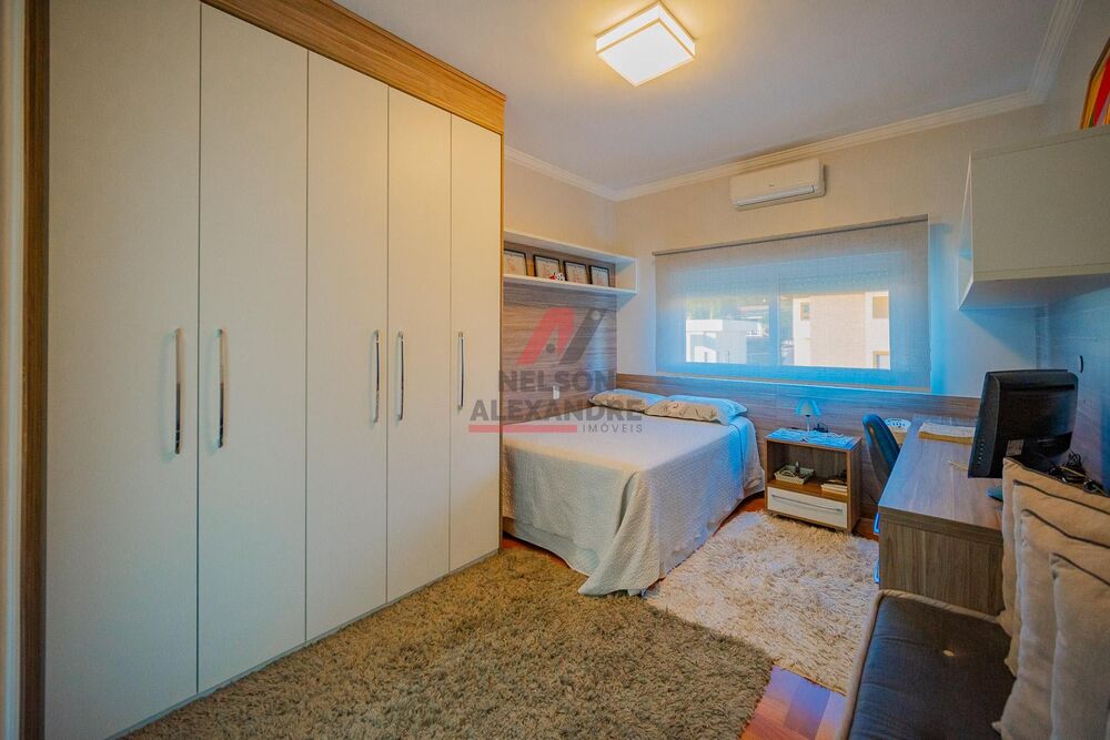Sobrado, 4 quartos, 420 m² - Foto 27